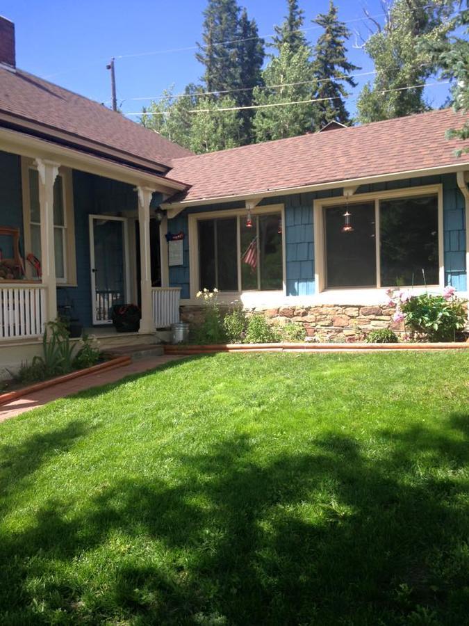 Skye Cottage Bed & Breakfast Central City Exterior foto